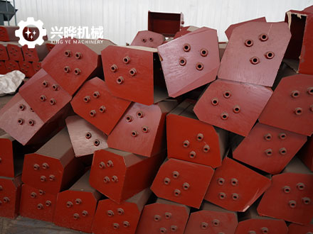 提升機料斗 材質(zhì)耐磨傾倒干凈 規格齊全可定制 全國包郵