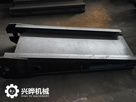 廠(chǎng)家直供刮板機中部槽 耐酸堿中部槽 SGB40T中部槽
