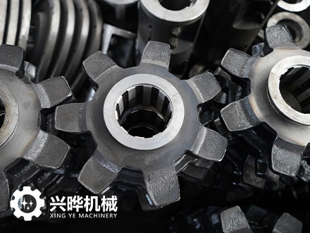 工業(yè)輸送鏈輪 刮板機傳動(dòng)鏈輪 淬火處理興曄定制